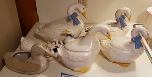 lot 55 image: Ceramic Duck Lot, see Pictures