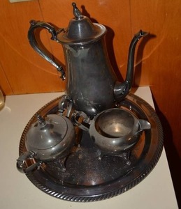 lot 125 image: Silver-Plated Service Set