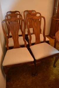 lot 147 image: Set of 6 Solid Oak Dining Chairs Made by Tell City Chair Company