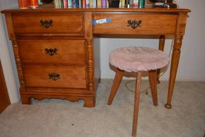 lot 167 image: Desk Made by BallmanCummings and Stool, 50 x 20 x 30 Tall