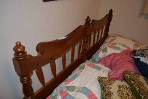 lot 177 image: Queen Size Bed Frame, Wooden Headboard and Harvard Metal Frame