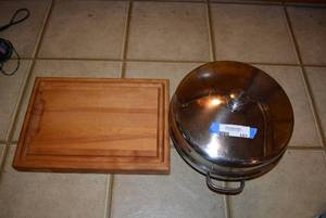 lot 101 image: Faberware Electric Skillet, and 1 Inch Thick Wood Cutting Board Made in Vermont