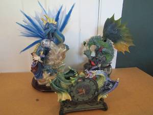 lot 23 image: Double Dragon mantel clock Eleco Chambert collection 24 tall