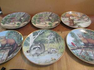 lot 62 image: 6  Woodland Year SIGNATURE Plates from Franklin Mint