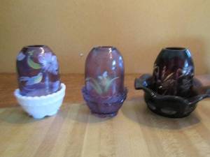 lot 67 image: 2 hand painted purple Fenton fairy lights  1 dark purple one signed numbered