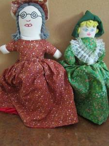 lot 96 image: Flipping story book dolls