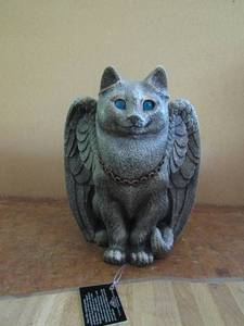 lot 116 image: Pena  candle light of cat with wings