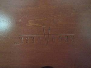 lot 146 image: Brown foldable ergo desk 25x16