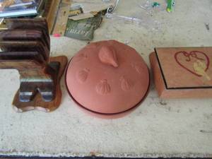 lot 161 image: Tarnia Serinto music box and clay tortilla warmer Great condition