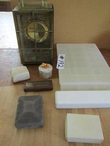 lot 192 image: assorted ring and necklace boxes
