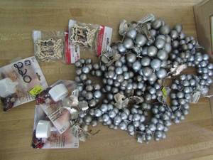 lot 220 image: silver rubber grapes and tea lights