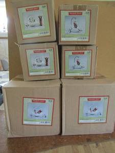lot 223 image: Mayberry street globes x 6 NIB