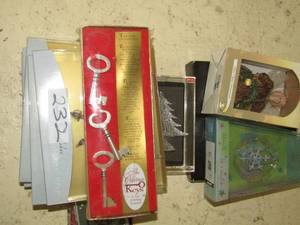 lot 232 image: NEW 3 boxes of beaded snowflake lights and assorted Hallmark ornaments