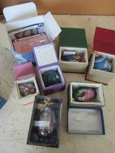 lot 235 image: Pier 1 ornaments and box family bible cards
