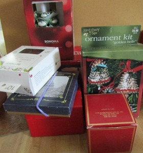 lot 256 image: Sonoma scented wax  burner ornament making kit and more