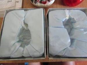 lot 264 image: Ornament lot- keepsake, sunflower and more