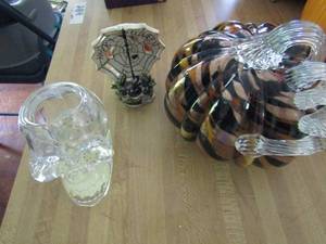 lot 284 image: Blue sky glass web,3d pumpkin lighted glass skull candle holder