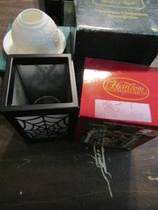 lot 295 image: Spider web glass light, Hier Lamb Carlton music and lights NIB Victoria snow globe