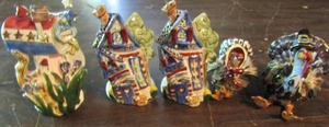 lot 305 image: Blue sky lot- flag mailbox, Flag house tea light holde X 2, Turkey SALT & PEPPER