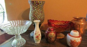 lot 311 image: 2 covered hand painted vases stained glass lamp red glass bowl