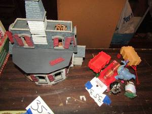 lot 353 image: kids wind up toys 2 wagons and hanging haunted house
