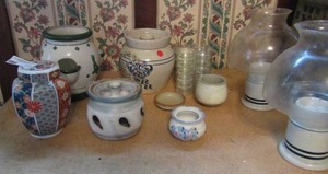 lot 415 image: Potting pet with plate tea lights candle holders Anita Imari fan fin porcelain vase  and more