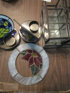 lot 420 image: Misc. lot- trinket boxes, shelves, paw print candle holders and more