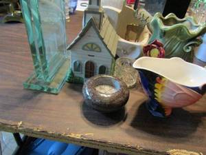 lot 441 image: Pier 1 gray boat floral design, floral vase, ceramic candle holder house potpourri burner candle holder & pic frame