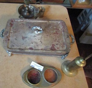 lot 451 image: Rectangle glass dish with silver plated base and lid, oil candle, tea light holders