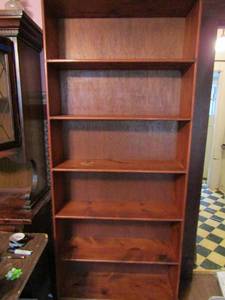 lot 461 image: 6 shelf bookcase with fixed shelves 84x36x11 shelves 13 apart
