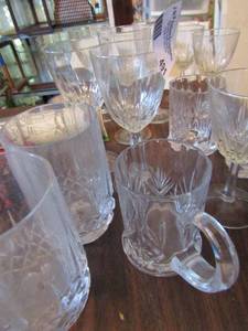 lot 491 image: Cut glass star mugs, small dish, drinking glasses, wine glasses