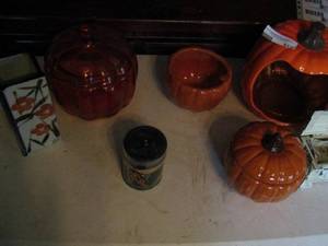 lot 512 image: Pumpkin and ceramic pumpkin candle holders and more