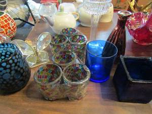lot 536 image: Candle holder ltr stain glass, tea light holders tall ones butterfly and more