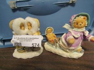 lot 574 image: Cherished teddies Norbet and Gretchen