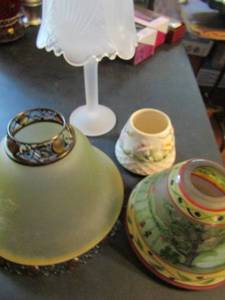 lot 589 image: Frosted glass candle holders with matching shade plus 3 extra shades