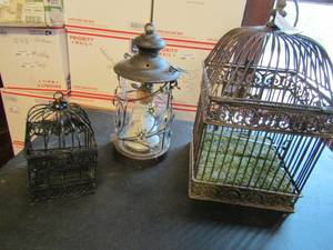 lot 601 image: 3 hanging case displays with contents 13x9x9