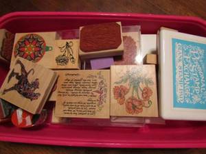 lot 610 image: Stamp lot-3 large ink stamp pads, alphabet, Harry Potter, animals and more