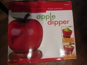 lot 609 image: Choco maker fondue collection apple shaped caramel dipper holds 28 ounces