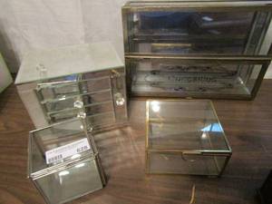 lot 628 image: Glass display boxes . Jewlery box mirrored sides open top opens 4 drawers