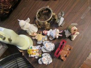 lot 660 image: Large lot of angel figurines and candle holders