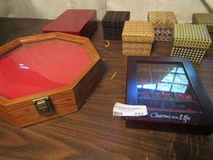 lot 752 image: Charm of life cherry wood display box octagon display box and 6 small gift boxes