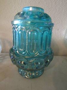 lot 817 image: Fenton fairy light -pearlesant blue