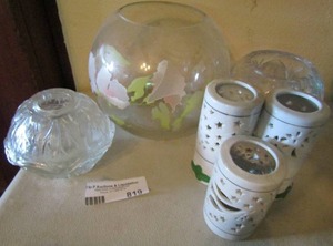 lot 819 image: Fenton fairy light, crystal bowlvase, set of 3 matching candle holders