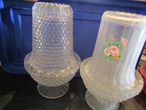lot 828 image: Fenton fairy lights x2 clear bubble one frosted with roses