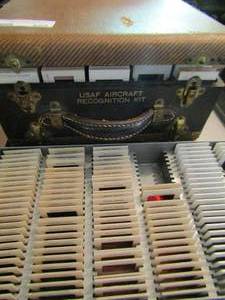 lot 895 image: USAF aircraft recognition kit has film slides if various planes plus more