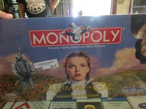 lot 917 image: NIB Monopoly Wizard of OZ collector edition