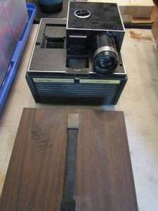 lot 954 image: Bell and Howell slide cube projection camera