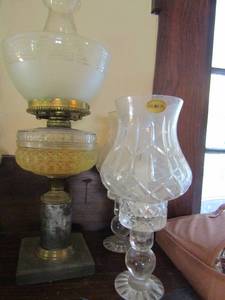 lot 968 image: 2 matching block brand fairy lights plus tall star glass oil lamp