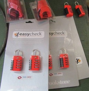 lot 984 image: 2 boxes of security seal tags 6 luggage locks in packages