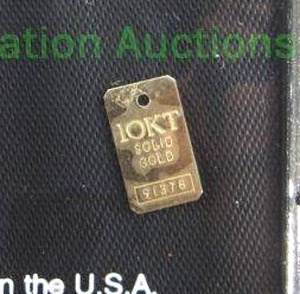lot 17 image: 10k gold 1 gram